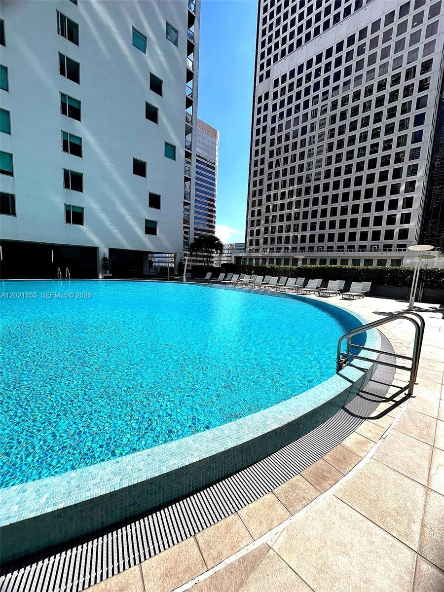 55 SE 6th St #3001, Miami FL 33131