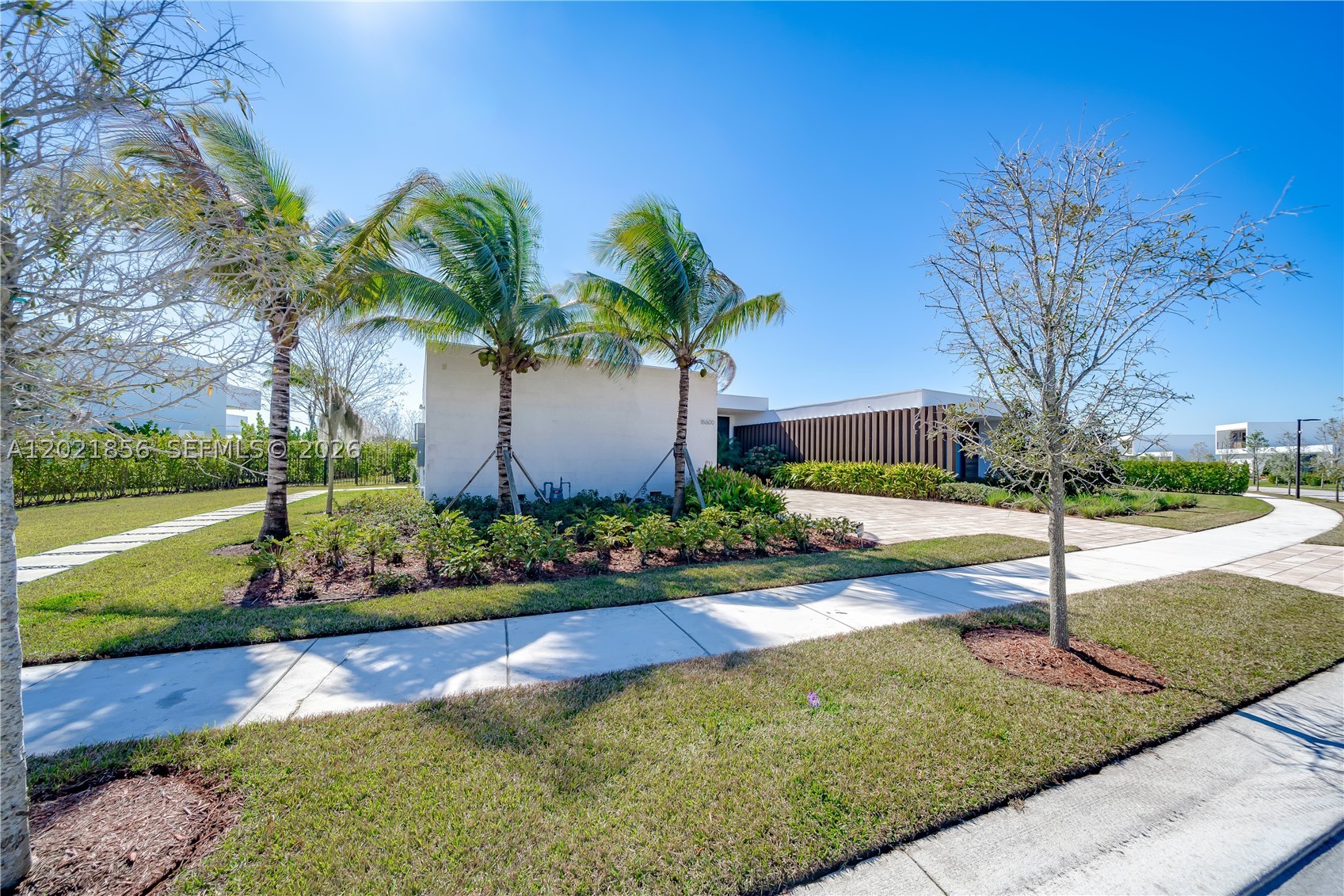16600 Sunset Way, Weston FL 33326