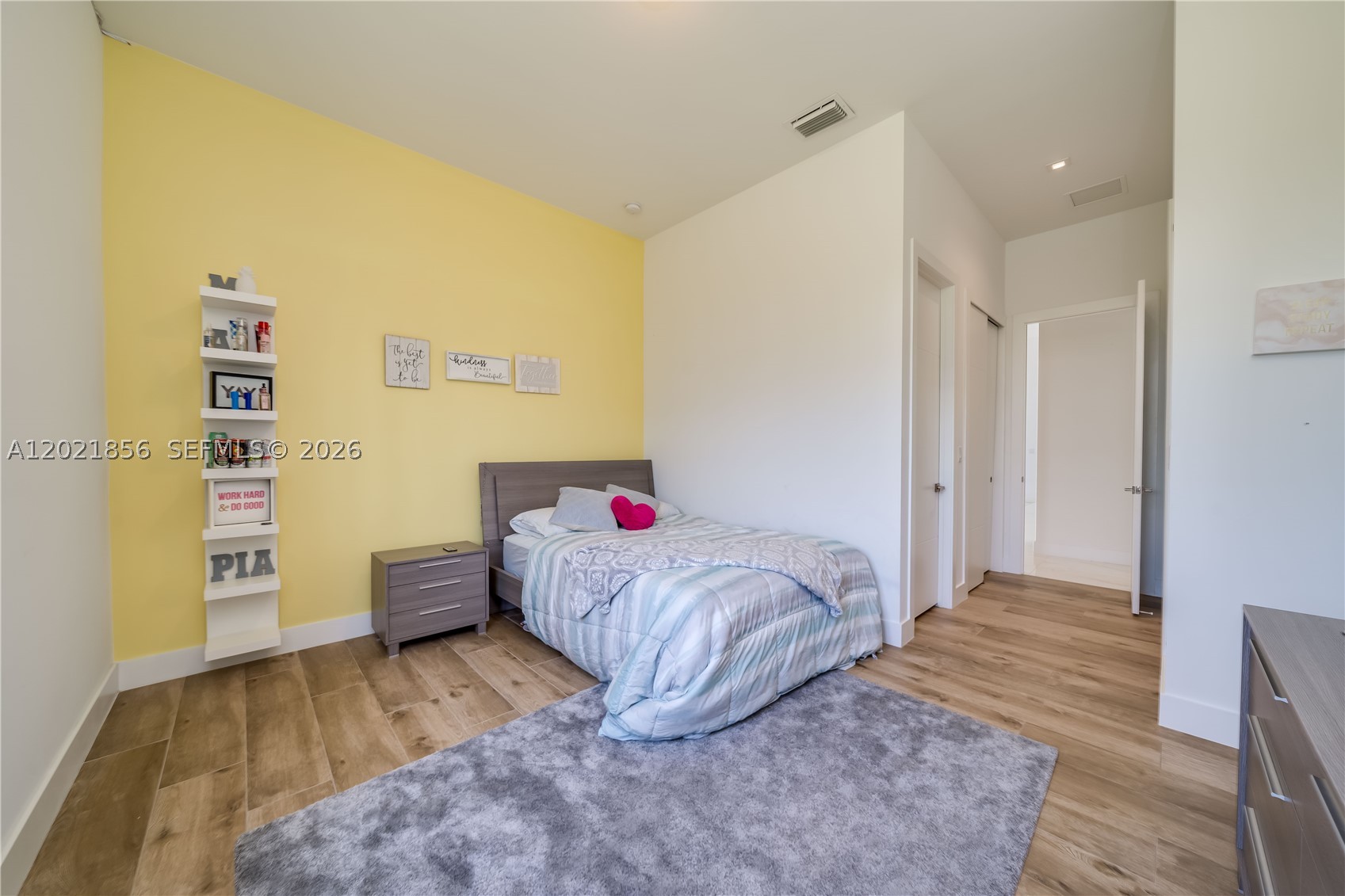 16600 Sunset Way, Weston FL 33326