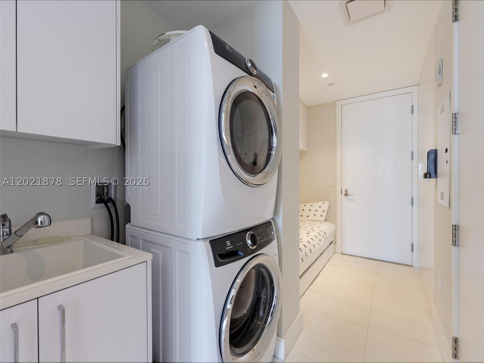 15701 Collins ave #3001, Sunny Isles Beach FL 33160