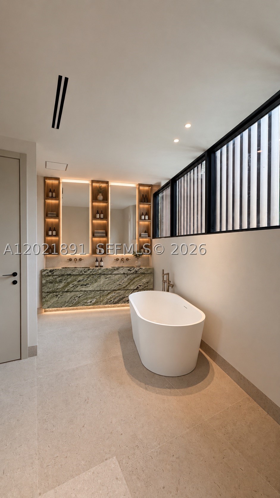 238 Buttonwood Dr, Key Biscayne FL 33149