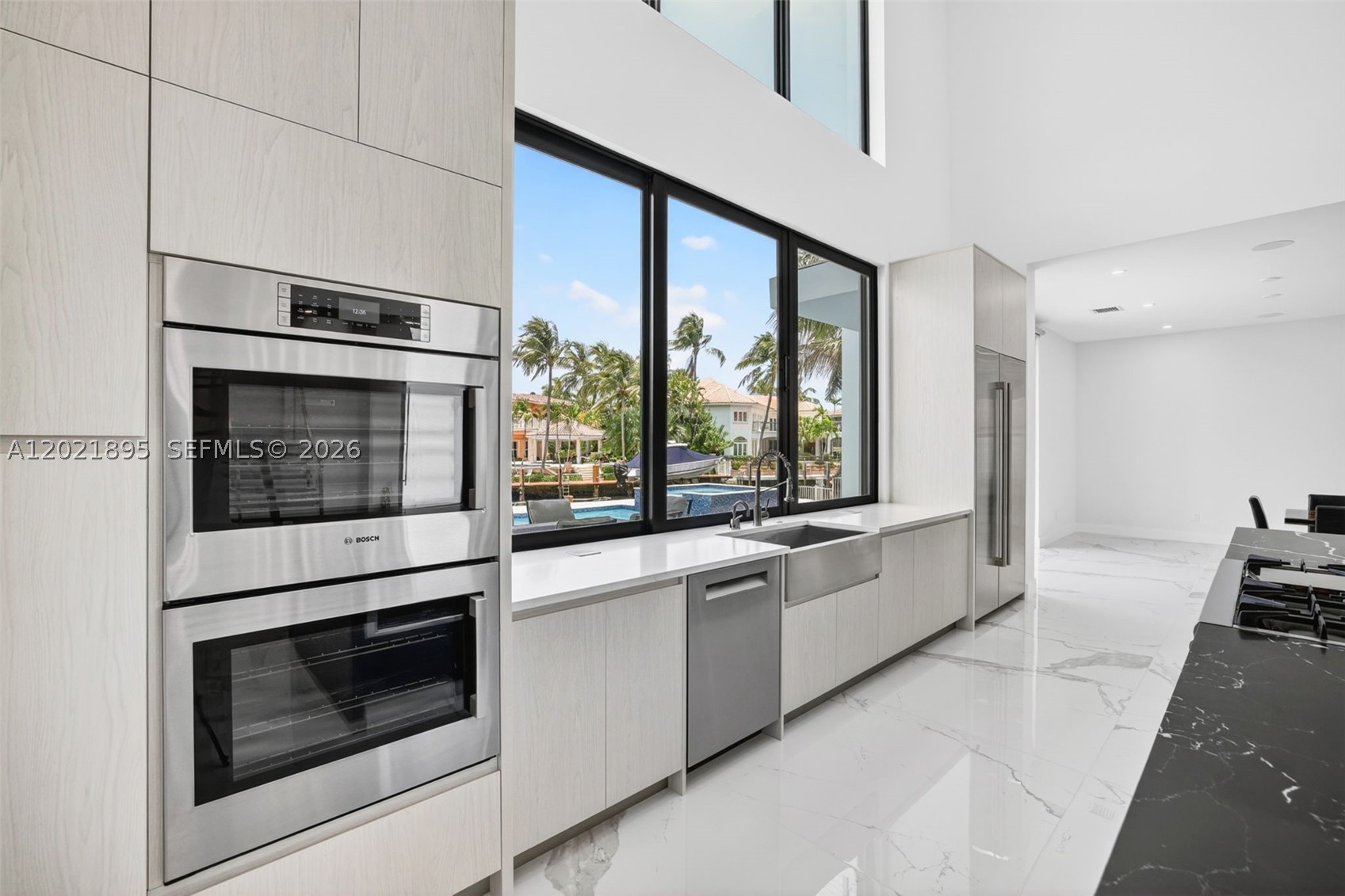 2751 NE 22nd Ct, Pompano Beach FL 33062