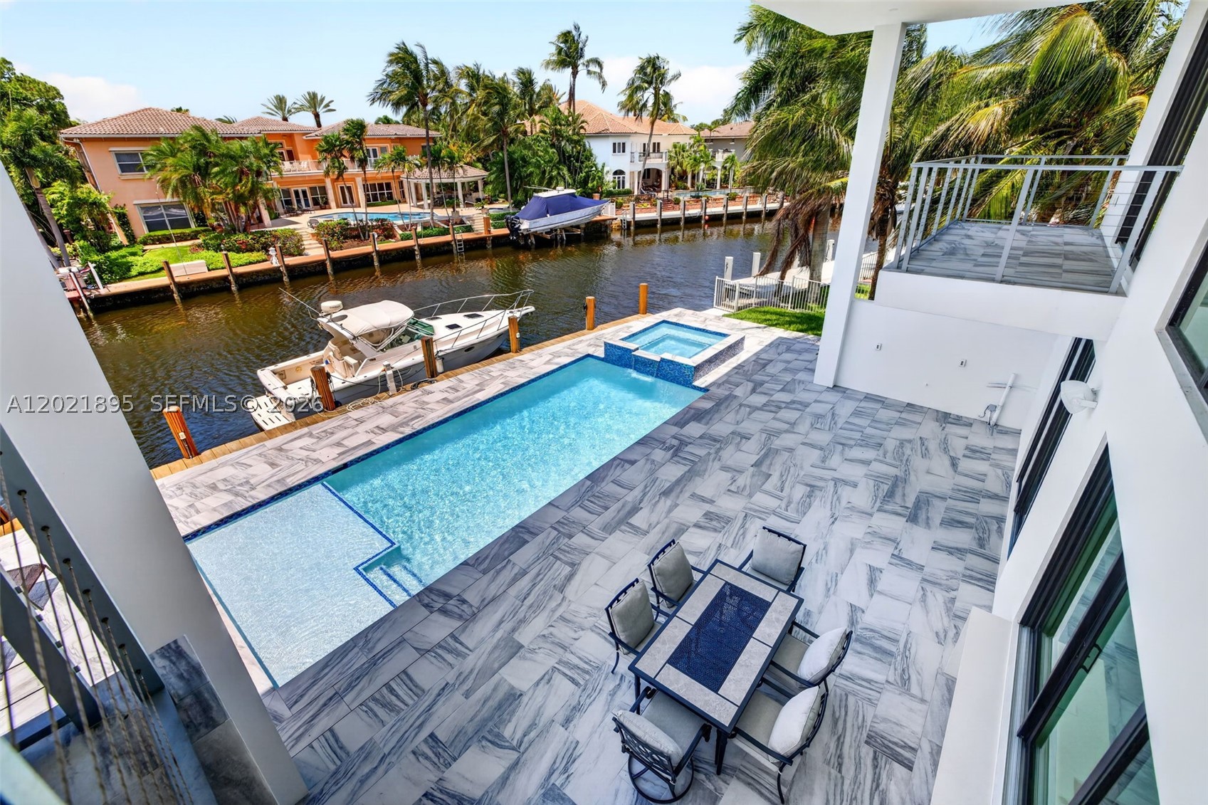 2751 NE 22nd Ct, Pompano Beach FL 33062