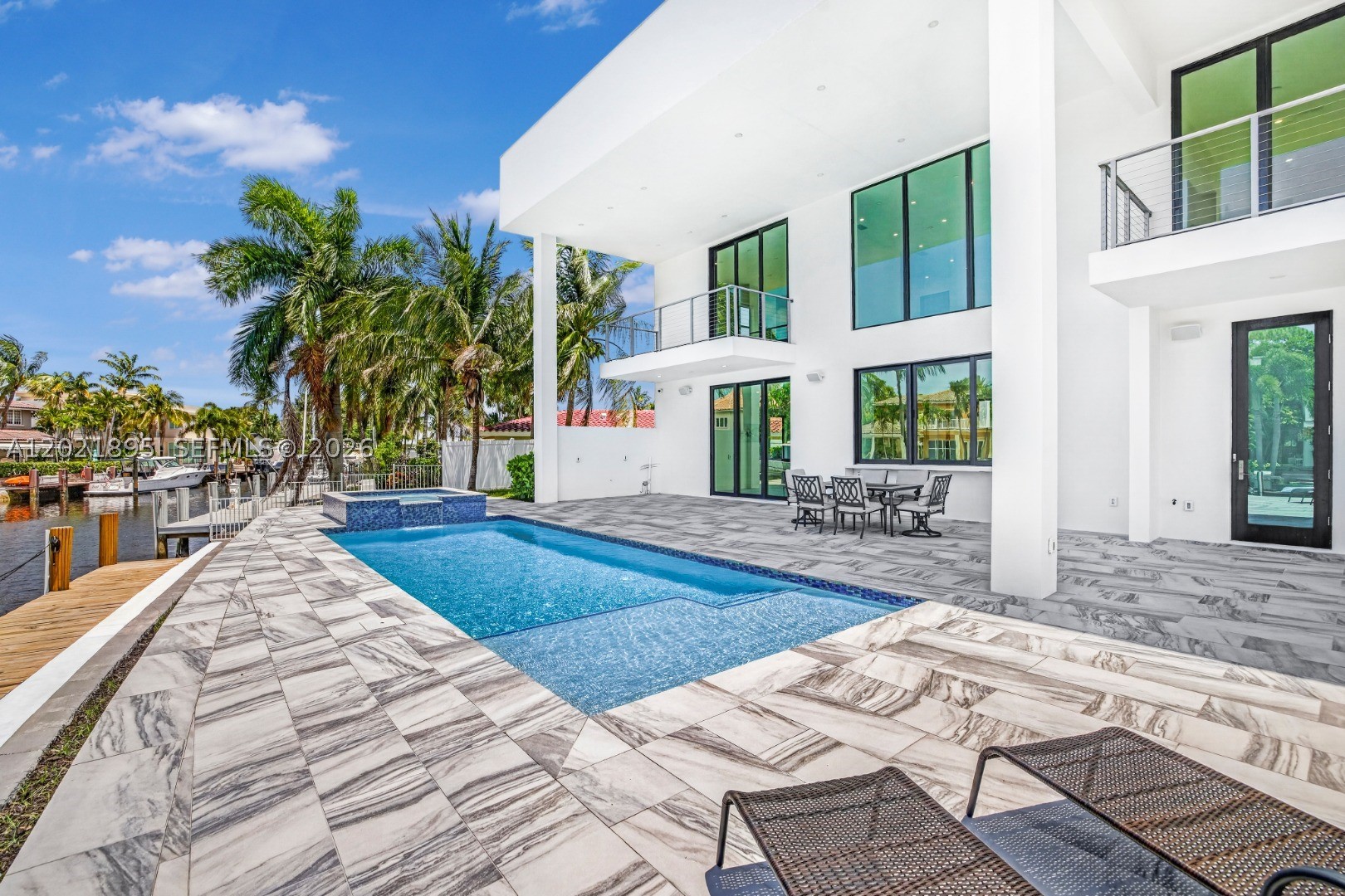 2751 NE 22nd Ct, Pompano Beach FL 33062