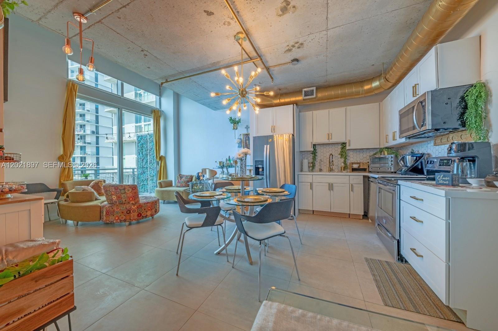 690 SW 1st Ct #2922, Miami FL 33130