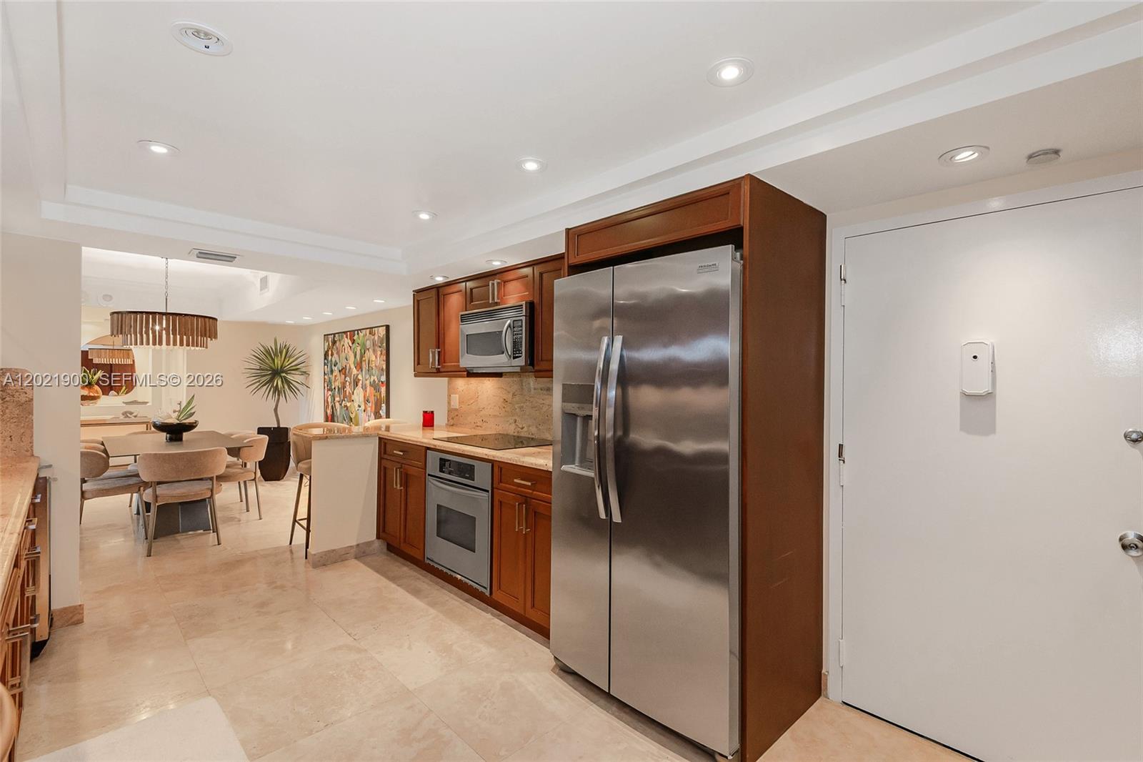 1121 Crandon Blvd #E405, Key Biscayne FL 33149