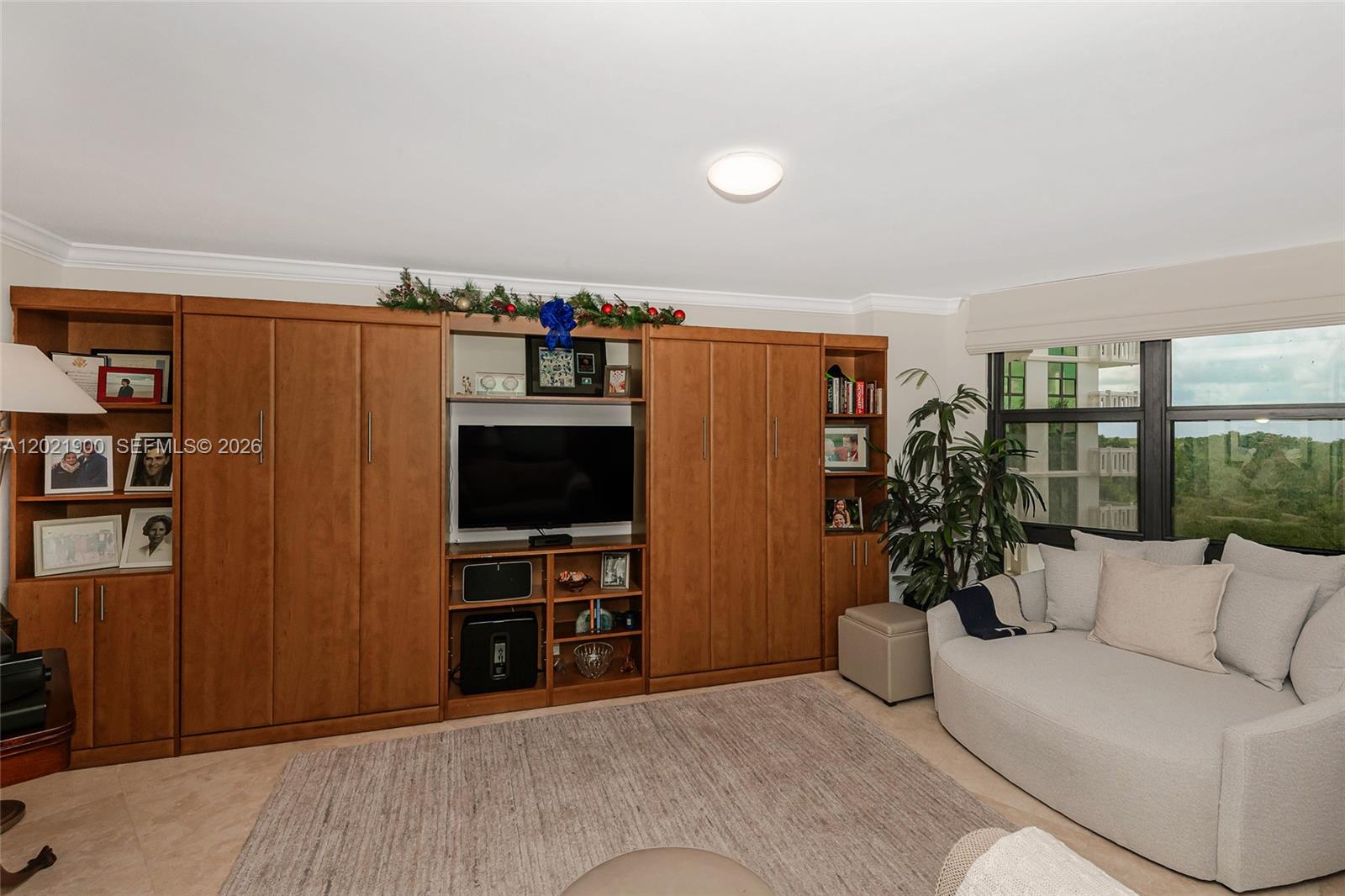1121 Crandon Blvd #E405, Key Biscayne FL 33149