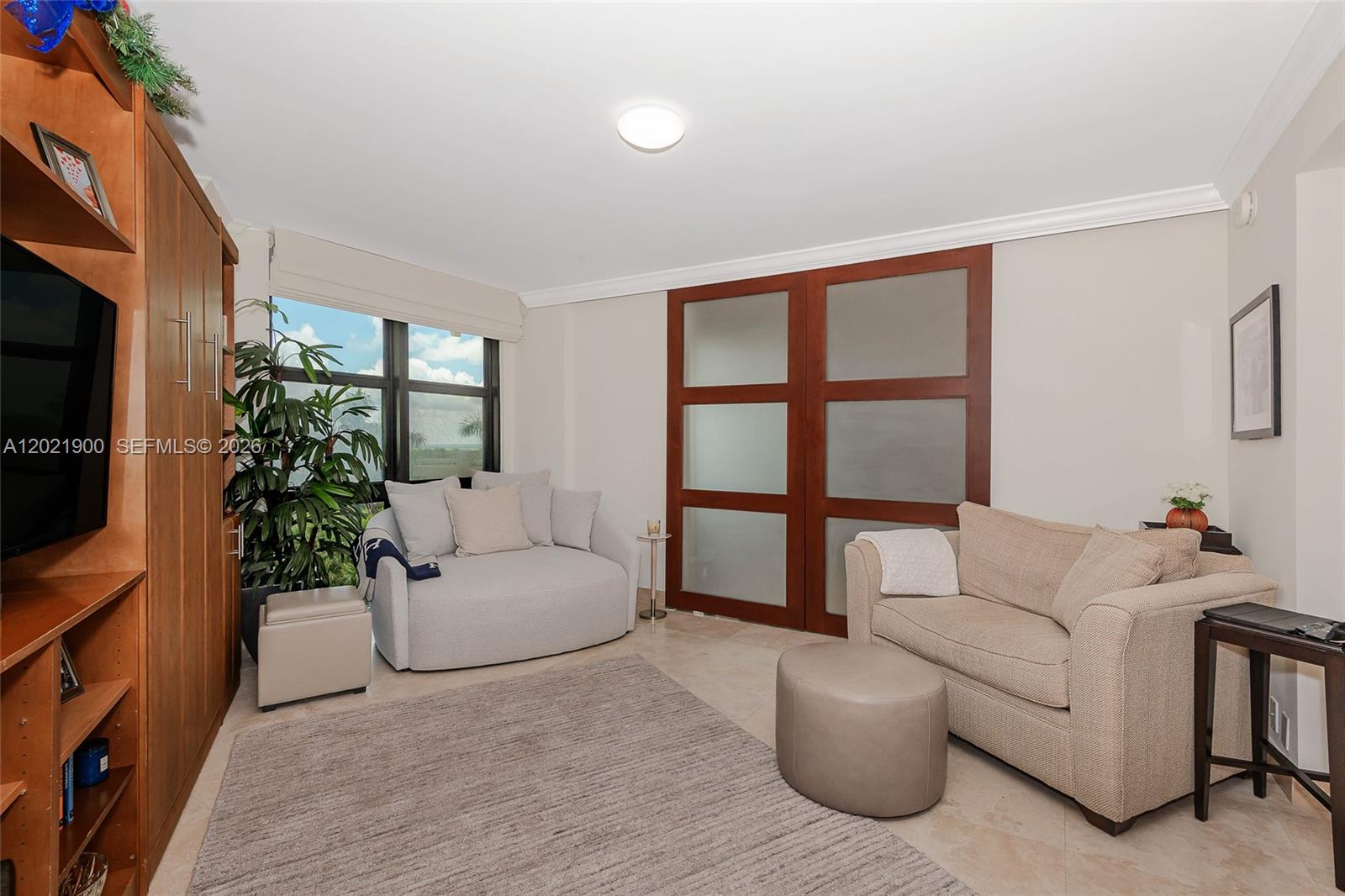 1121 Crandon Blvd #E405, Key Biscayne FL 33149