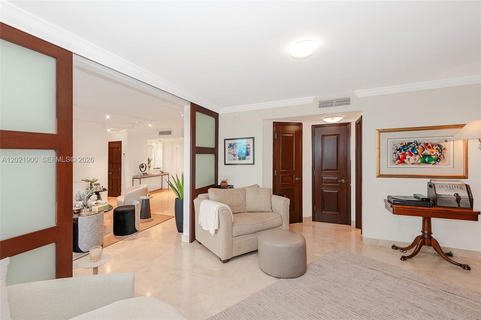 1121 Crandon Blvd #E405, Key Biscayne FL 33149
