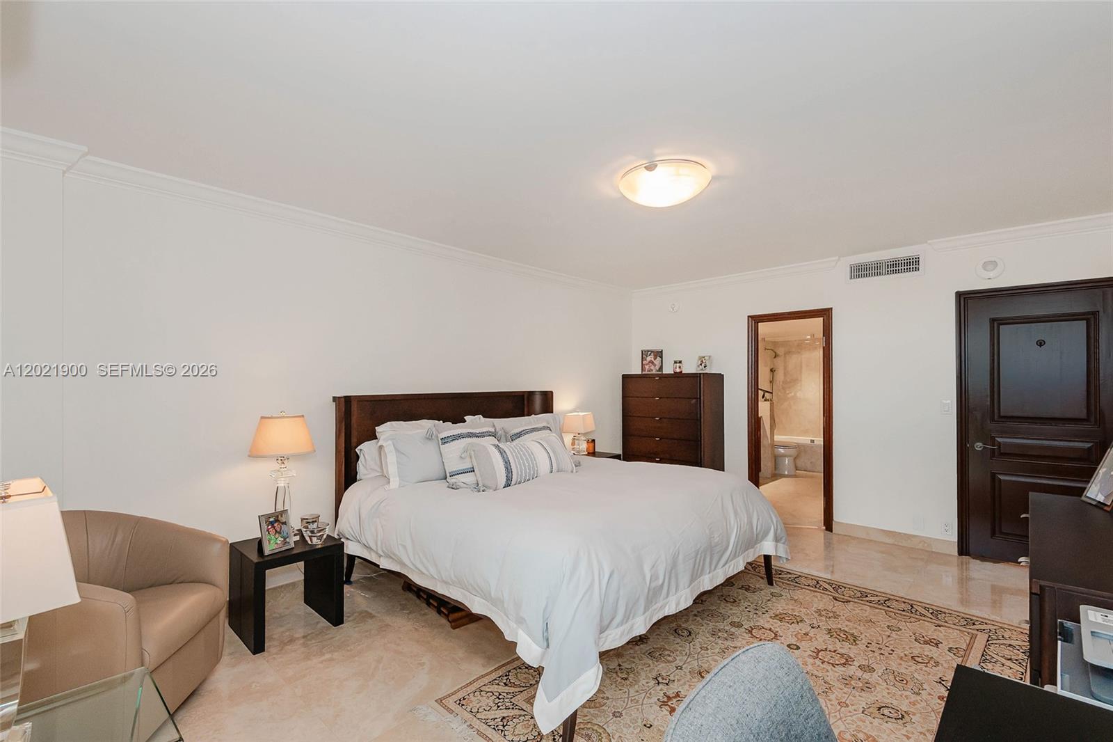 1121 Crandon Blvd #E405, Key Biscayne FL 33149