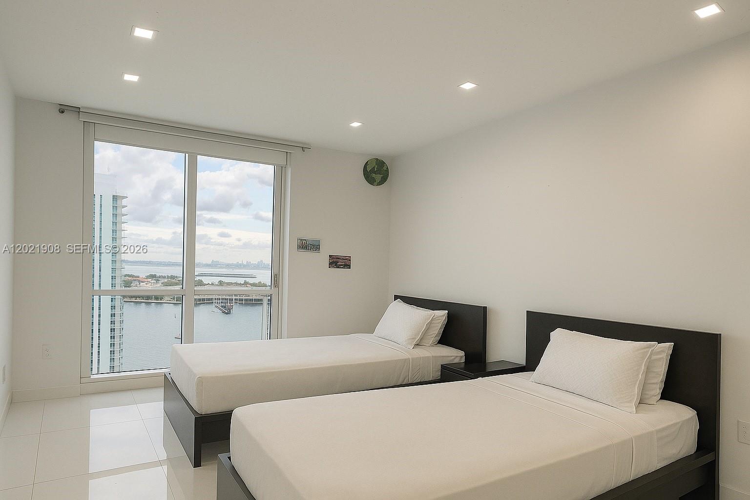 901 Brickell Key Blvd #3307, Miami FL 33131