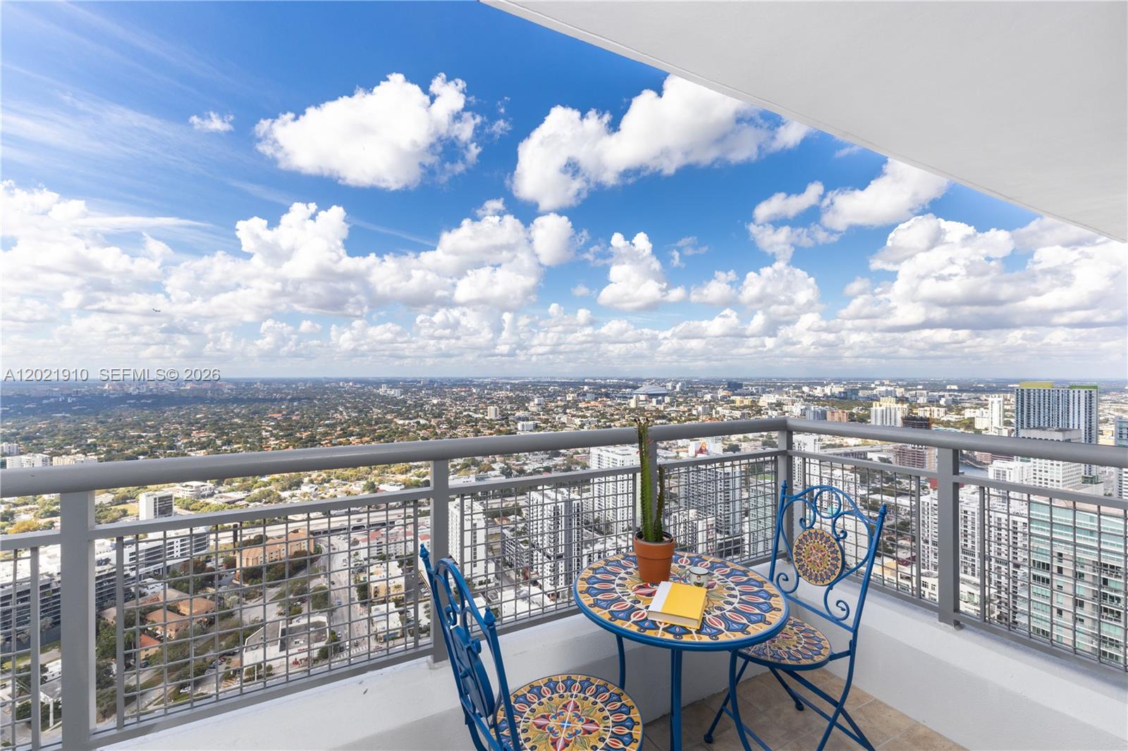 60 SW 13th St #4613, Miami FL 33130