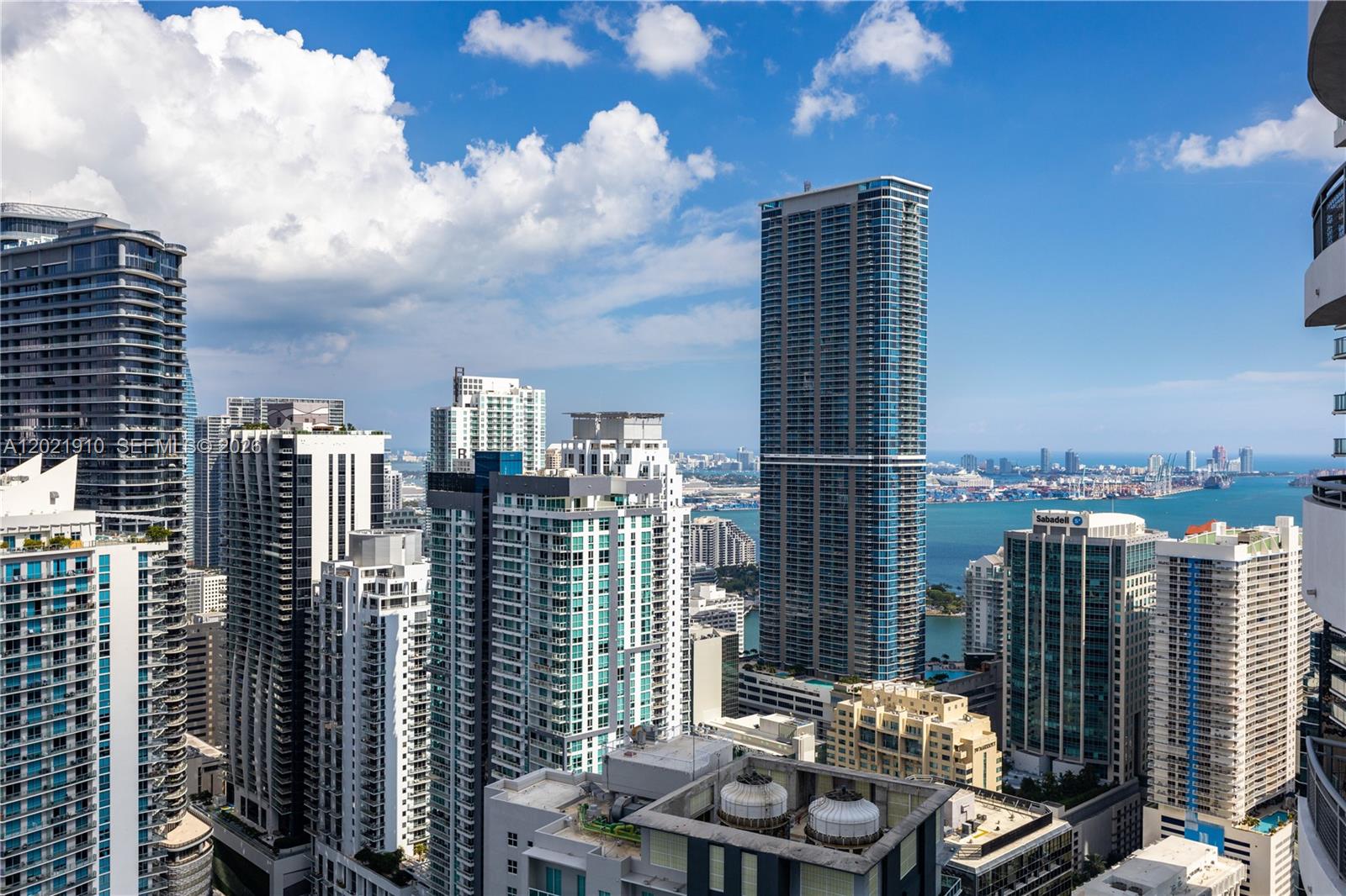60 SW 13th St #4613, Miami FL 33130