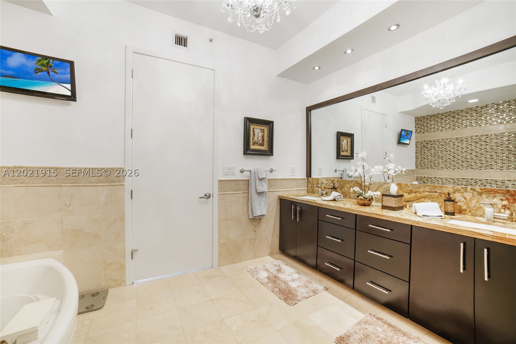 18101 Collins Ave #1906, Sunny Isles Beach FL 33160