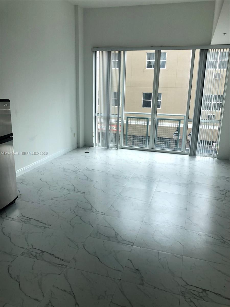 253 NE 2nd St #217, Miami FL 33132