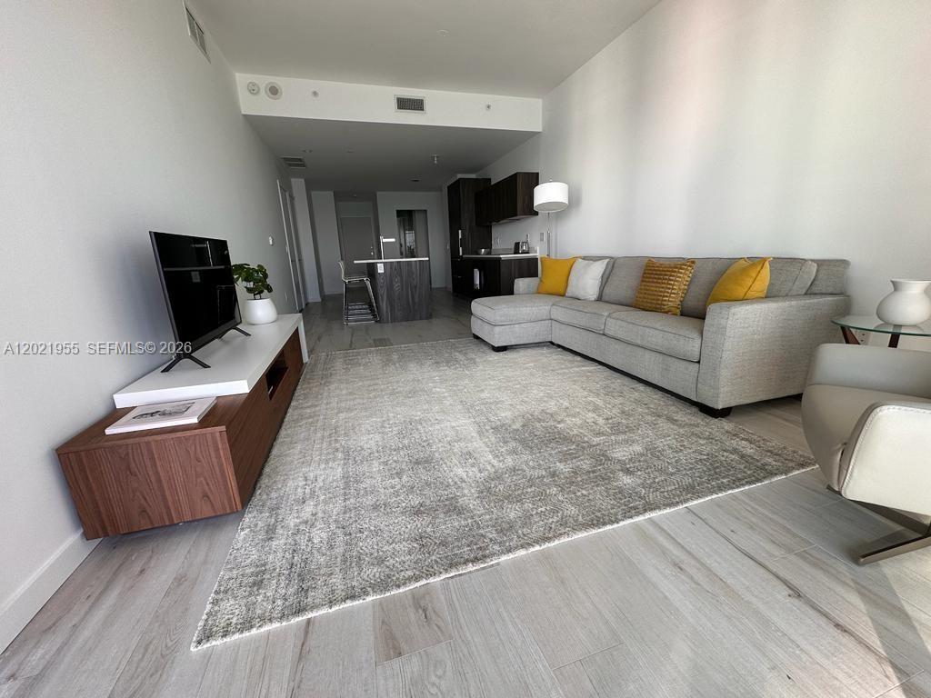 480 NE 31st St #1902, Miami FL 33137