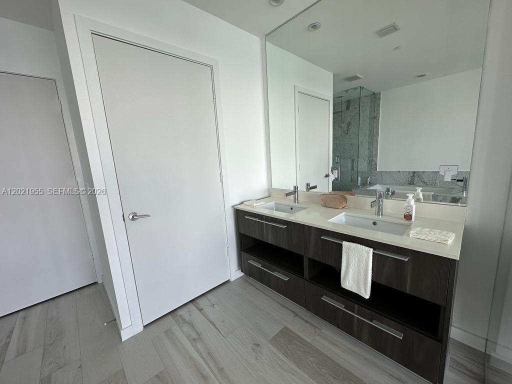 480 NE 31st St #1902, Miami FL 33137