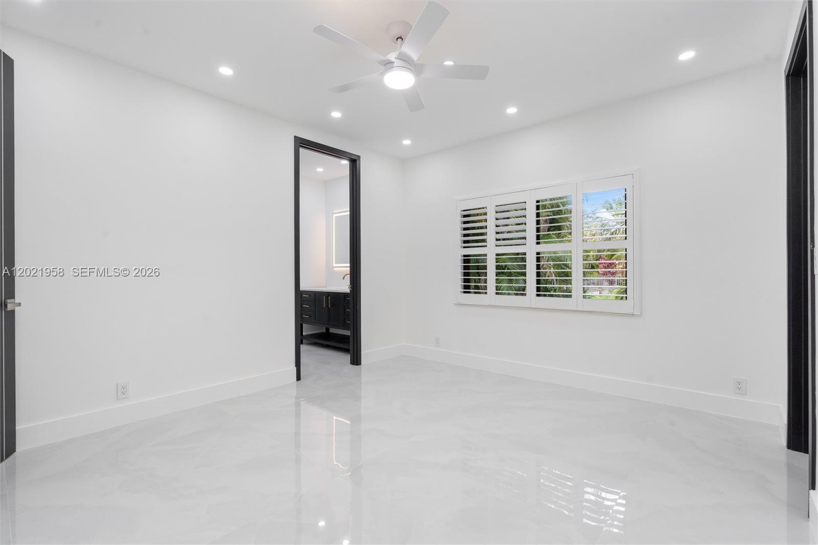 7011 Hialeah Ln, Parkland FL 33067
