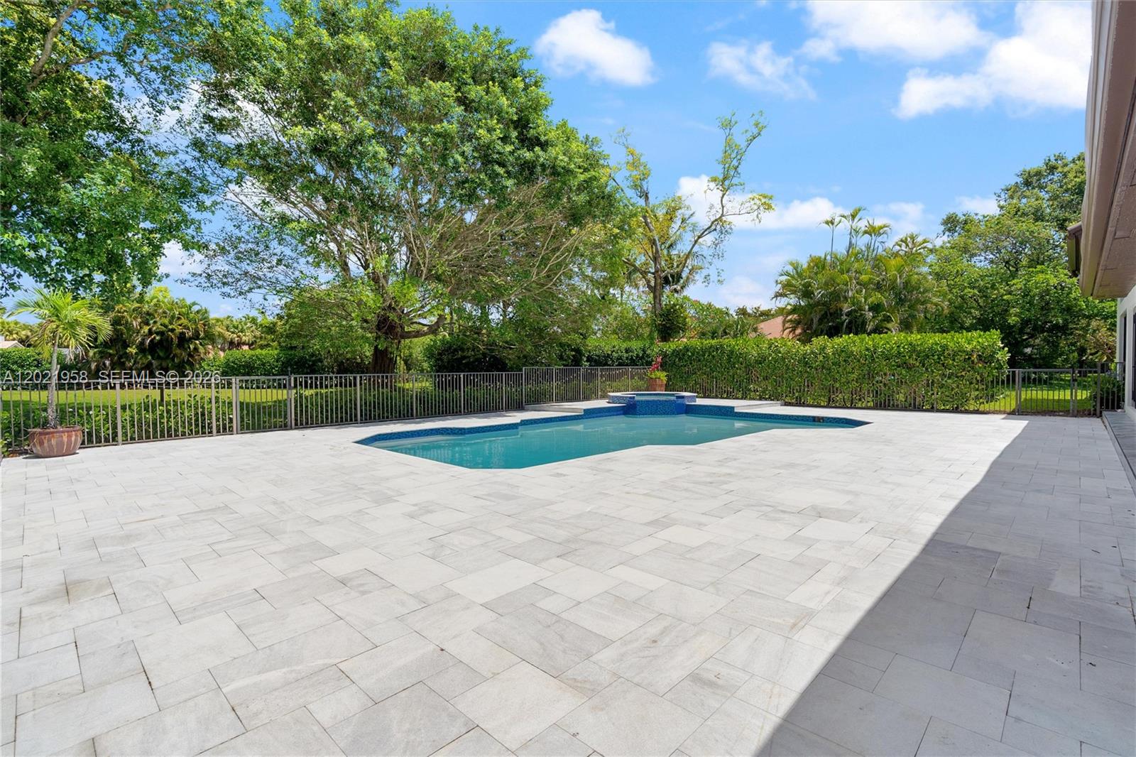 7011 Hialeah Ln, Parkland FL 33067