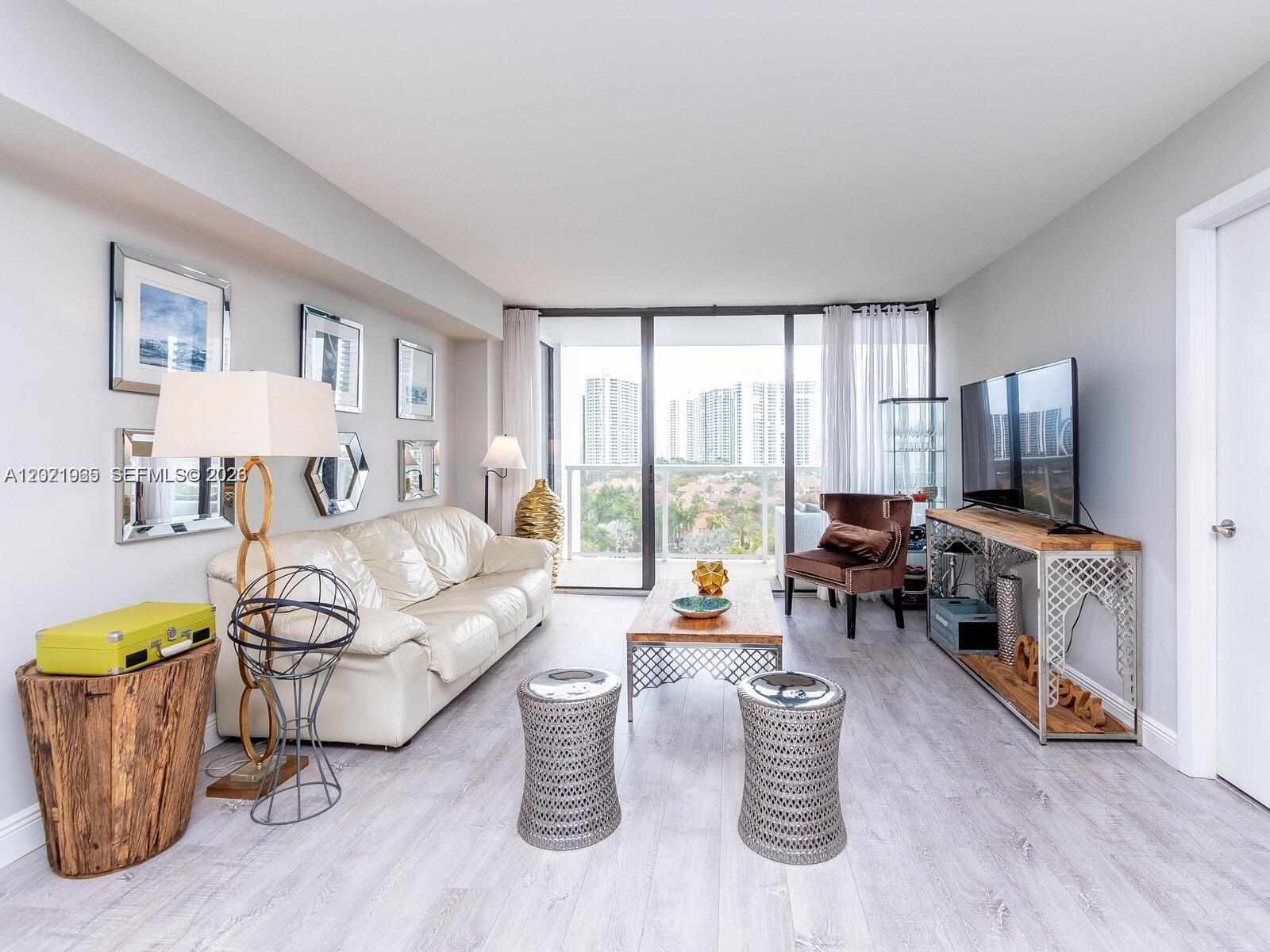 3701 N Country Club Dr #1002, Aventura FL 33180