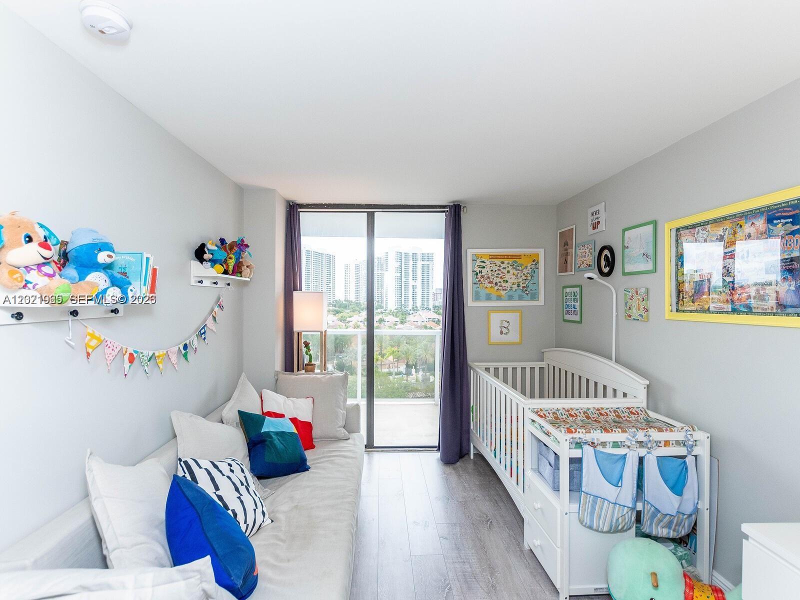 3701 N Country Club Dr #1002, Aventura FL 33180