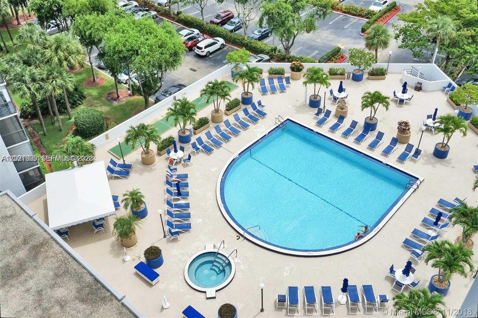 3701 N Country Club Dr #1002, Aventura FL 33180