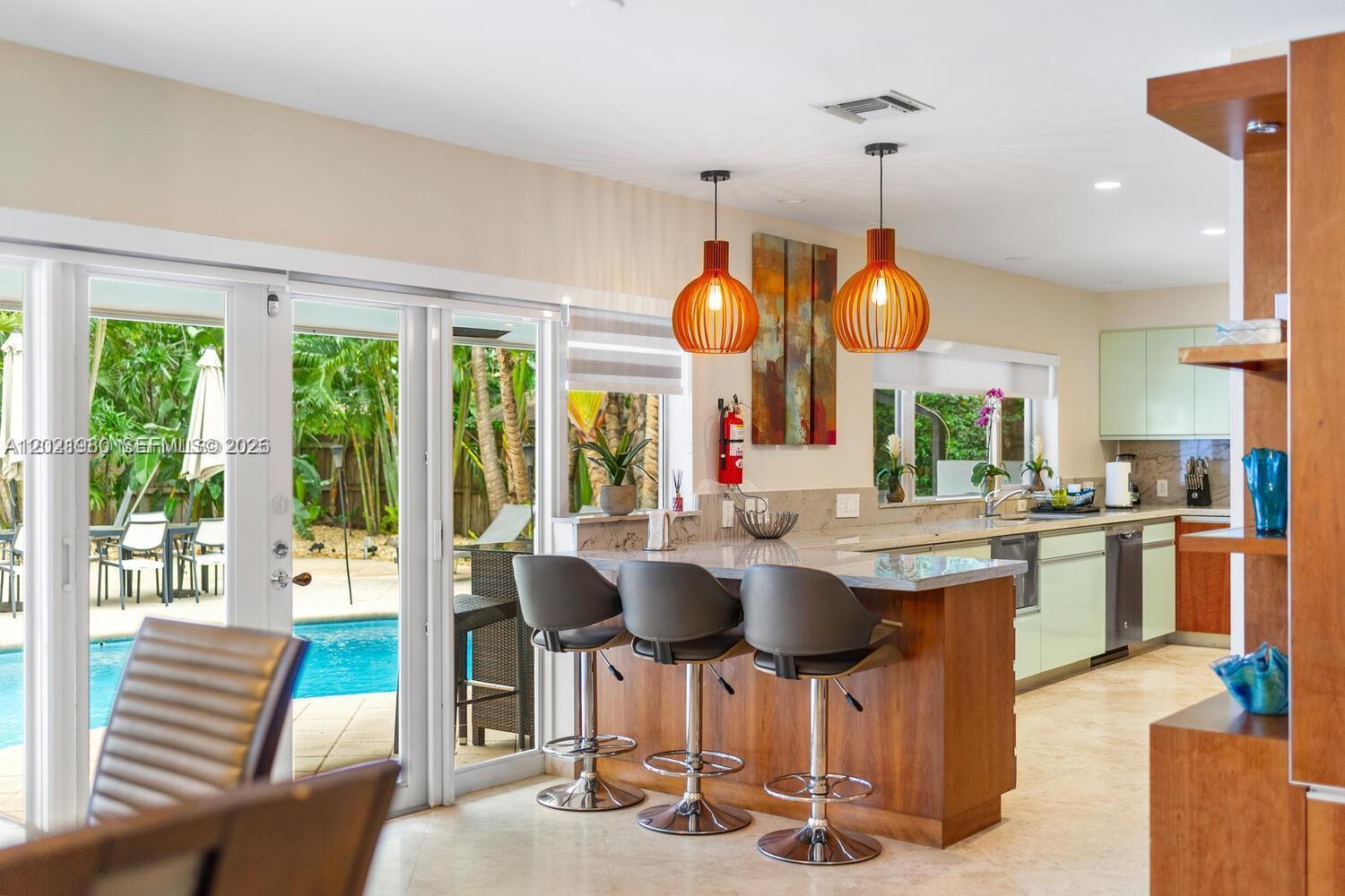 4101 Bayview Dr, Fort Lauderdale FL 33308