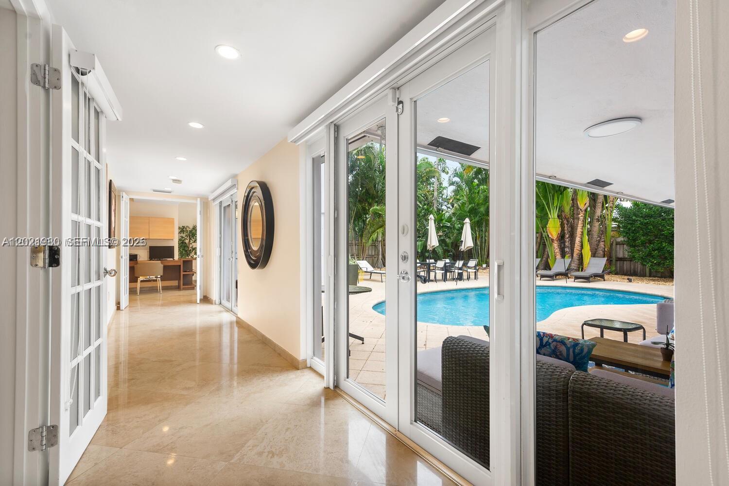 4101 Bayview Dr, Fort Lauderdale FL 33308
