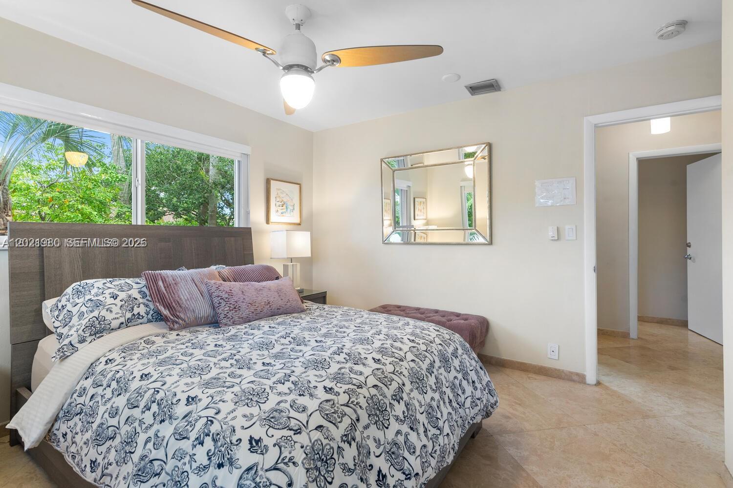 4101 Bayview Dr, Fort Lauderdale FL 33308
