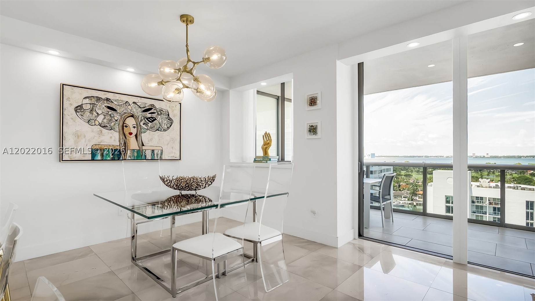 5875 Collins Ave #1807, Miami Beach FL 33140
