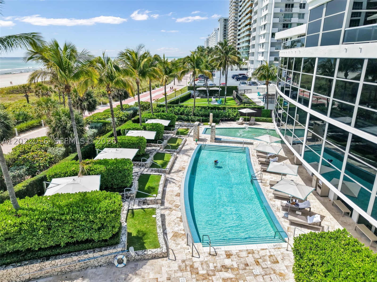 5875 Collins Ave #1807, Miami Beach FL 33140