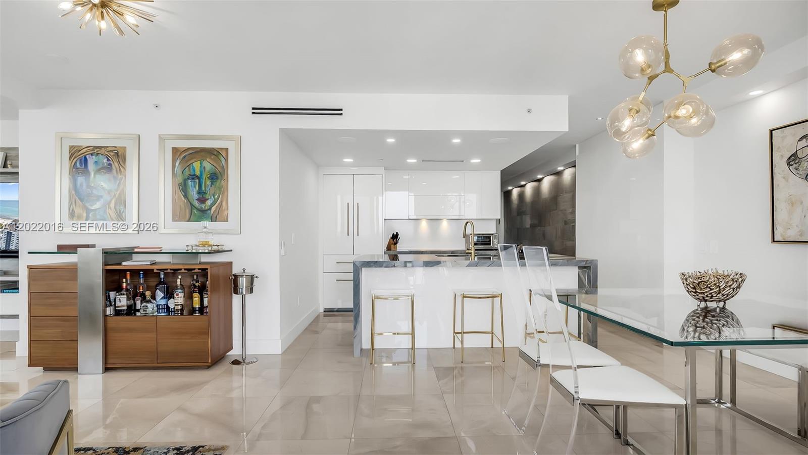 5875 Collins Ave #1807, Miami Beach FL 33140