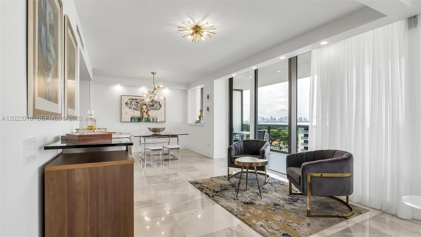 5875 Collins Ave #1807, Miami Beach FL 33140