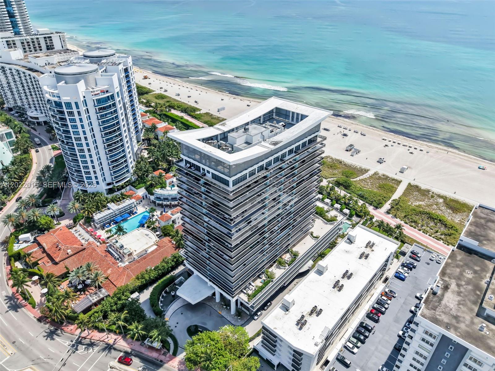 5875 Collins Ave #1807, Miami Beach FL 33140