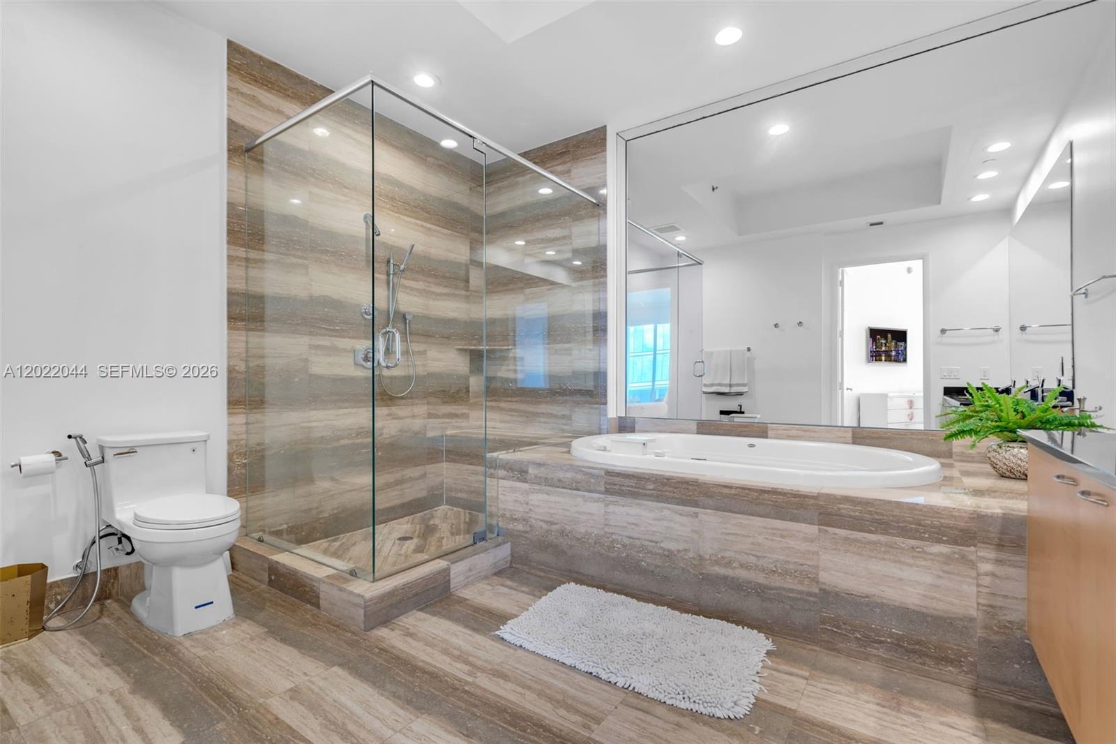 15811 Collins Ave #3407, Sunny Isles Beach FL 33160