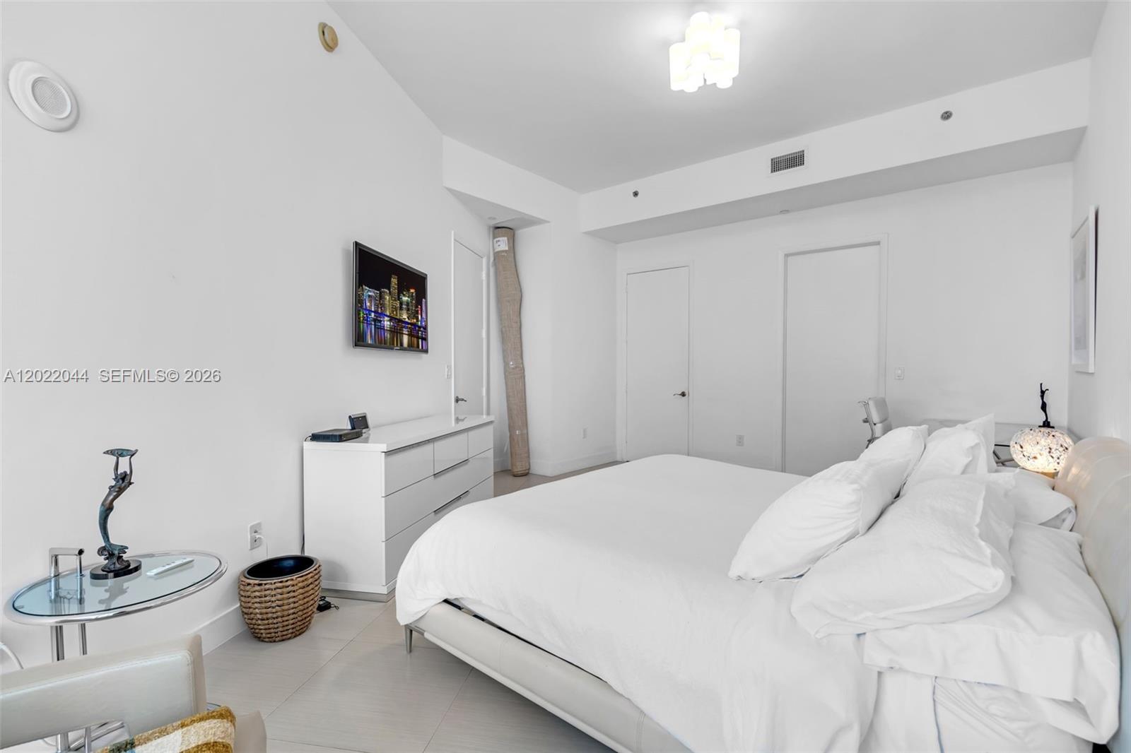 15811 Collins Ave #3407, Sunny Isles Beach FL 33160