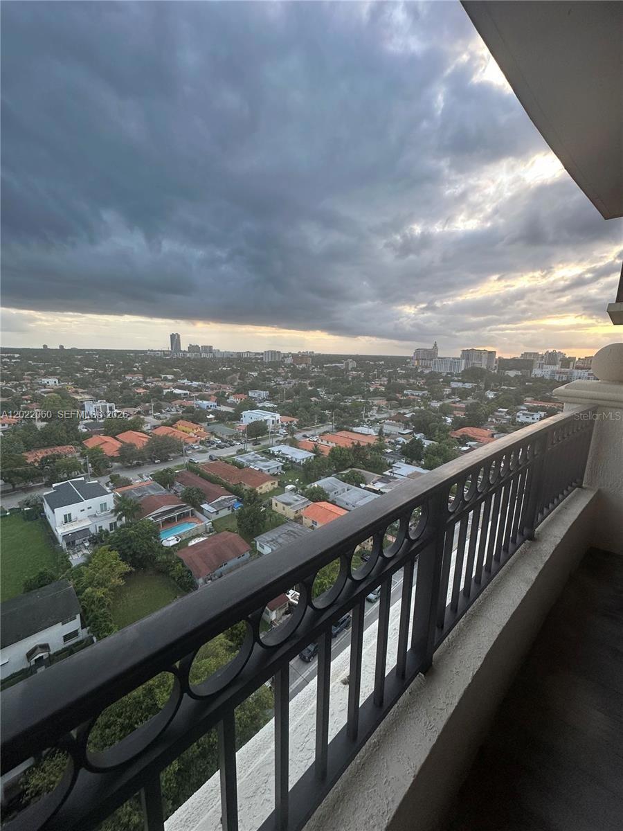3232 SW 22nd Ter #1607, Miami FL 33145