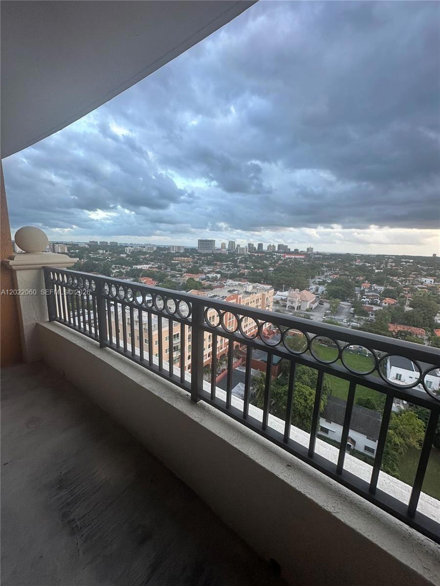 3232 SW 22nd Ter #1607, Miami FL 33145