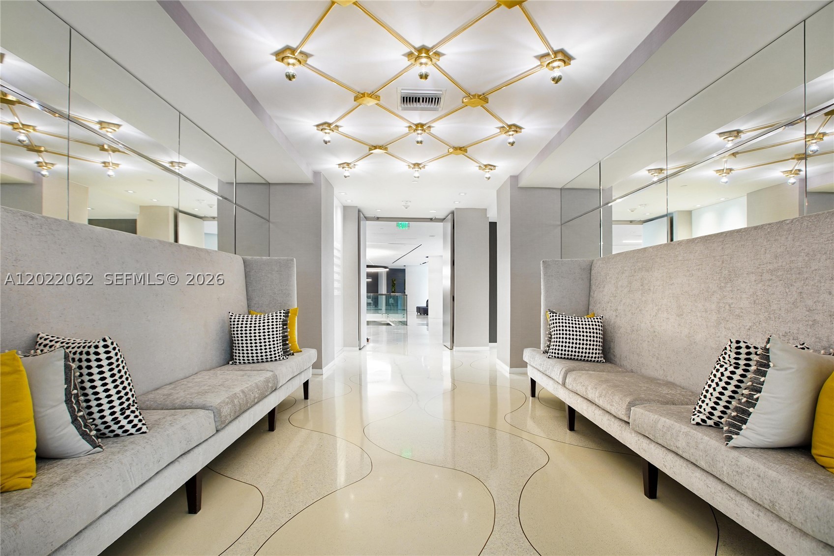 9 Island Ave #T2, Miami Beach FL 33139