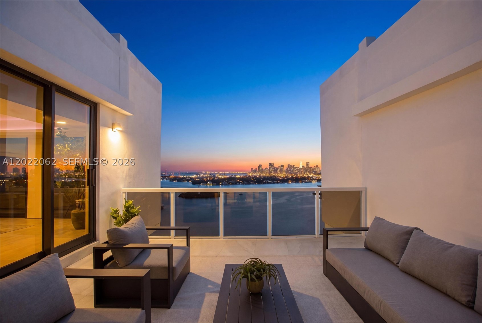 9 Island Ave #T2, Miami Beach FL 33139