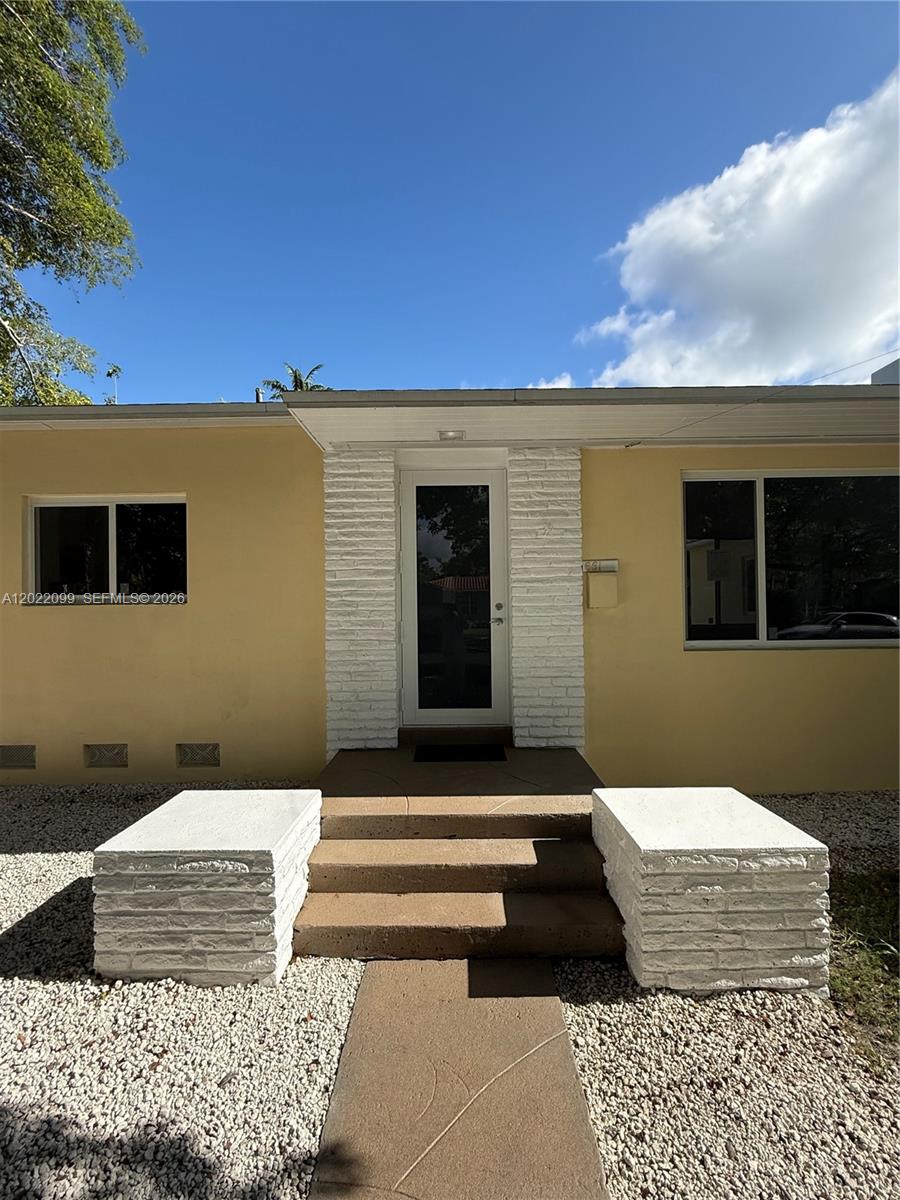 661 NE 51st St #NA, Miami FL 33137