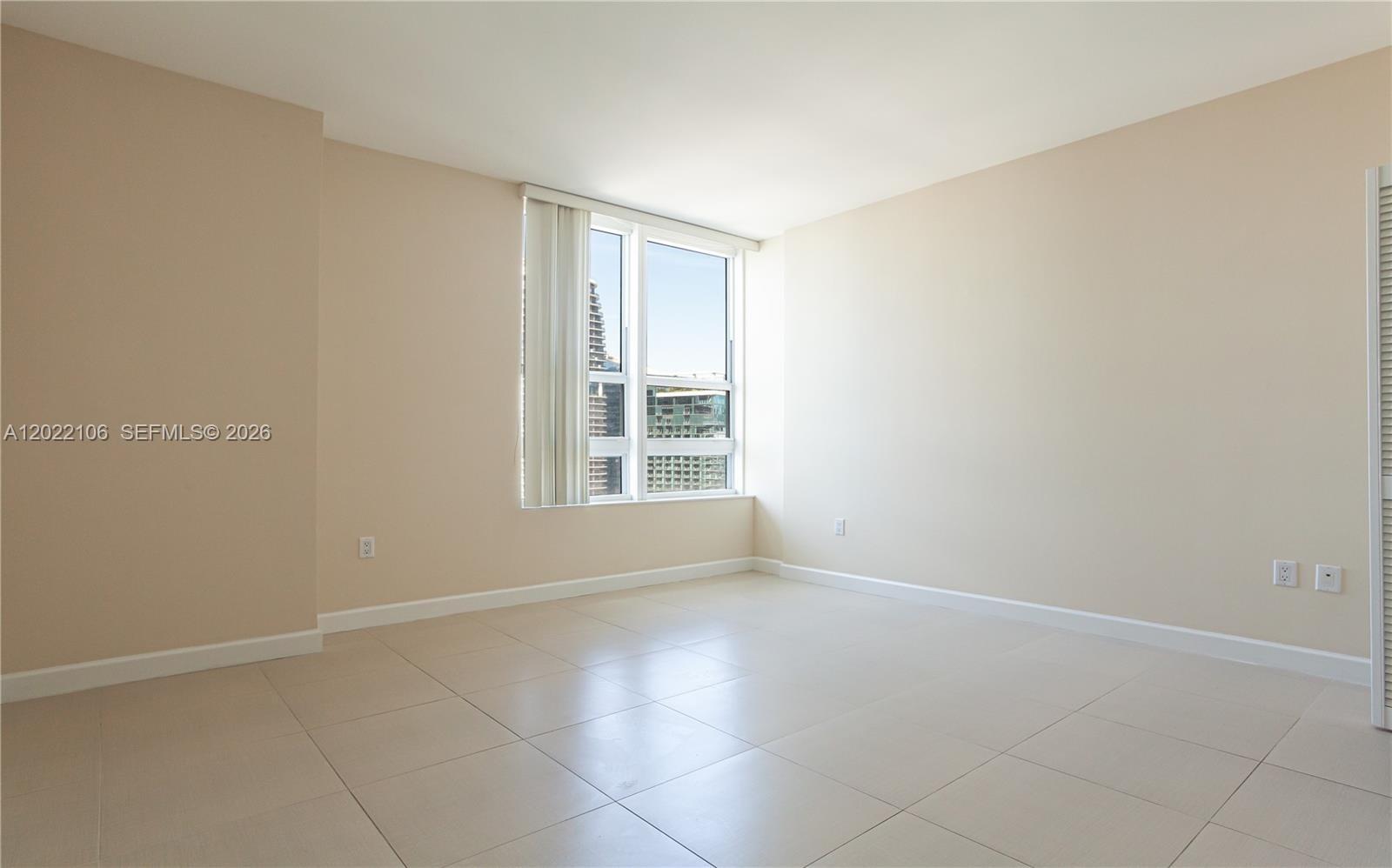 951 Brickell Ave #4009, Miami FL 33131