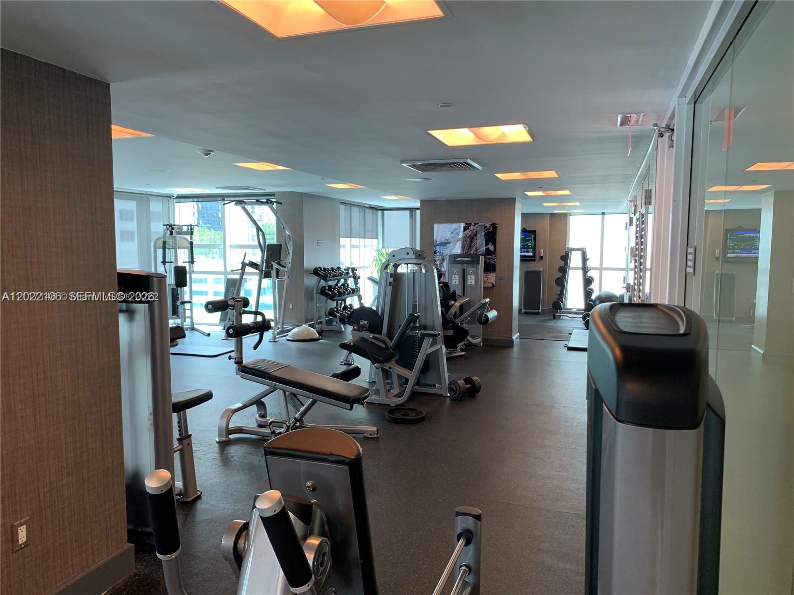 951 Brickell Ave #4009, Miami FL 33131