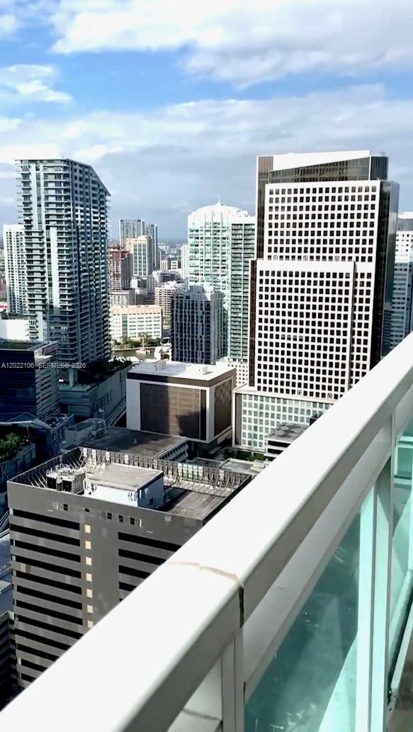 951 Brickell Ave #4009, Miami FL 33131
