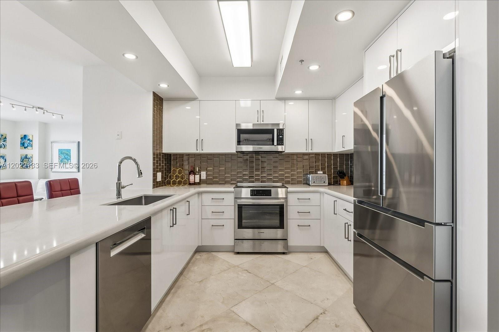 90 Alton Rd #PH3203, Miami Beach FL 33139
