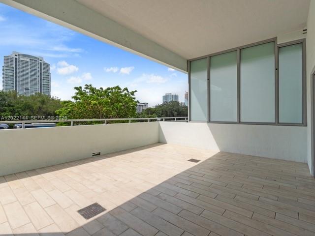 1600 SW 1 Ave #305, Miami FL 33129