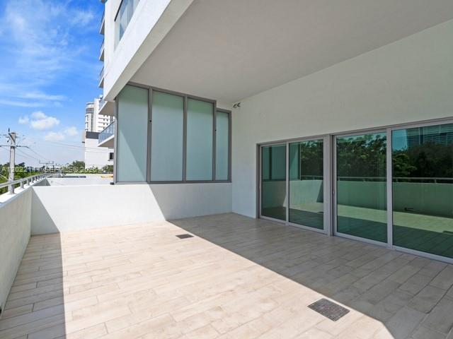 1600 SW 1 Ave #305, Miami FL 33129
