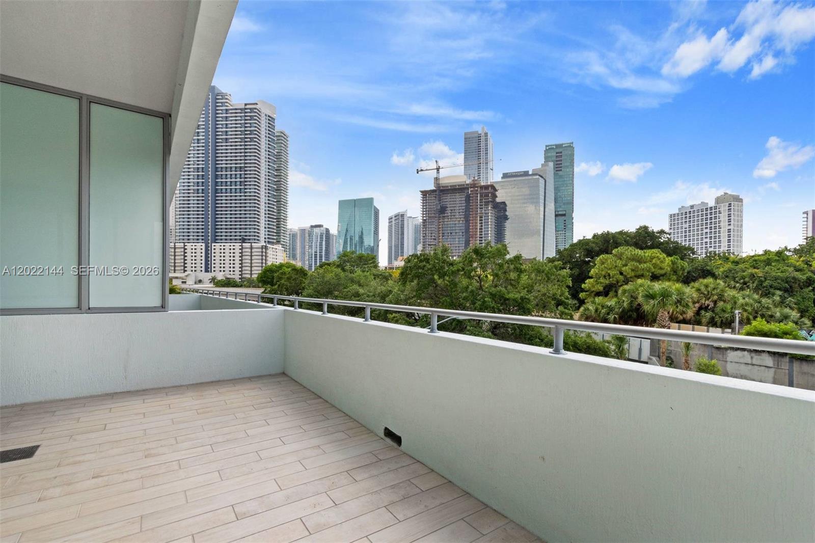 1600 SW 1 Ave #305, Miami FL 33129