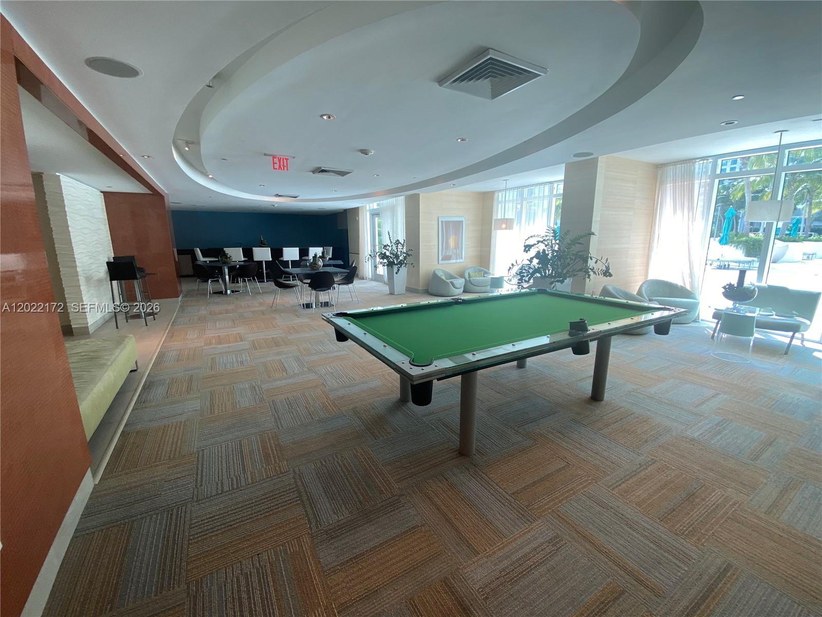 950 Brickell Bay Dr #2206, Miami FL 33131