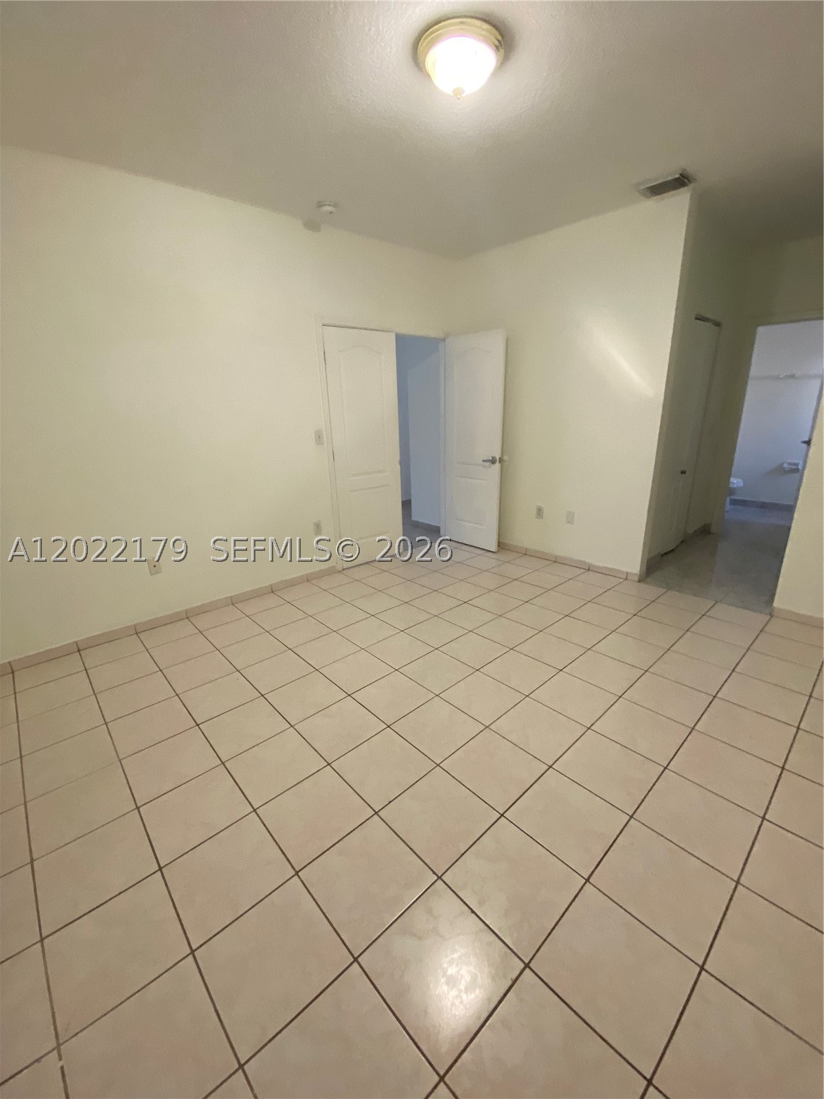 7500 W 20th Ave #202, Hialeah FL 33016